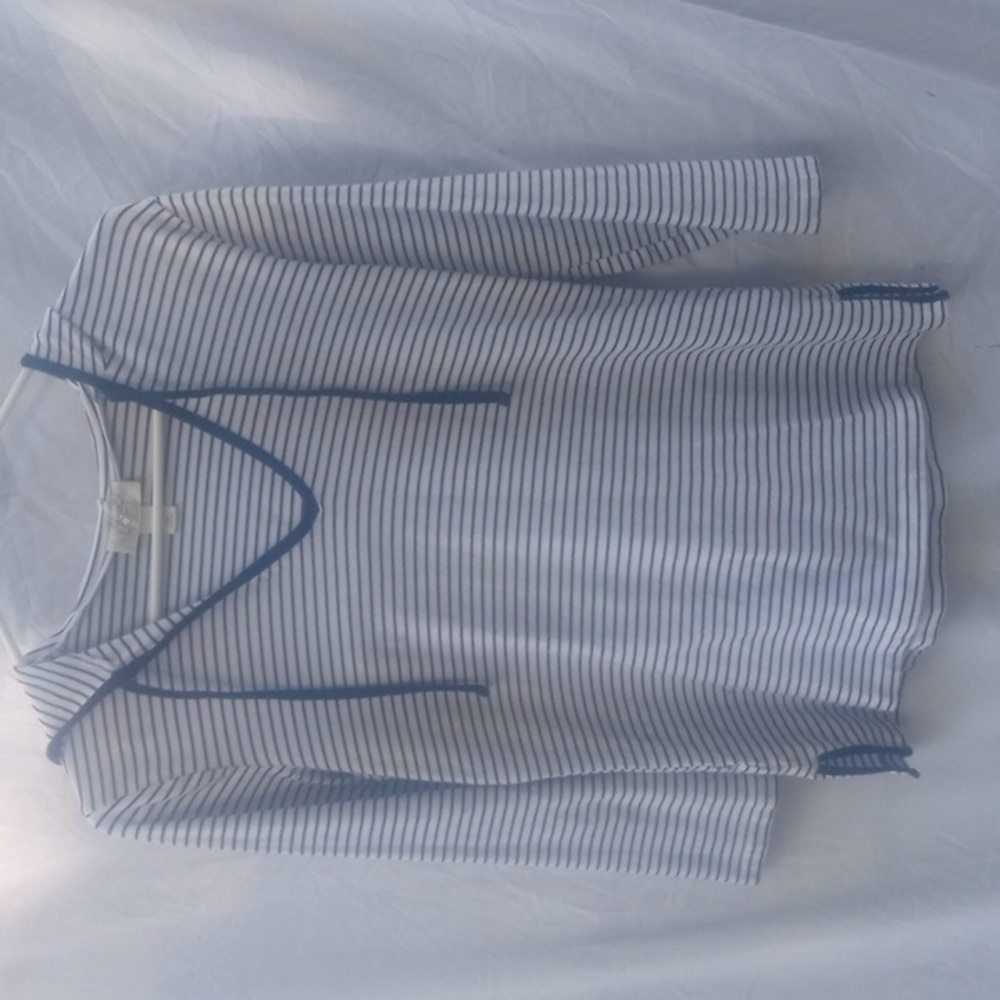 AT LOFT BLUE STRIPED TIE FRONT TOP